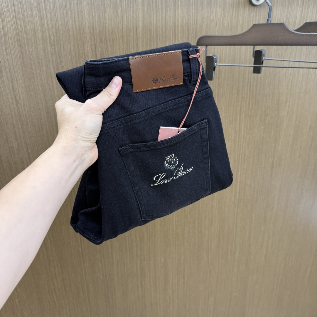 NO:839692,Early spring LP high-end customized quality 26SS spring and summer latest original jeans sold simultaneously at the counter Original customized replica Customer-supplied hardware accessories Original quality Imported denim fabrics heavily washed Fine workmanship and routing Excellent upper body, preferred item A60 SIZE: 30-38/no 35 37,,loro piana,jeans,19860909早春 LP 高端定制品质 26SS春夏最新款原单牛仔裤 柜台同步发售 原版定制复刻 客供五金辅料 原单品质 进口牛仔面料重工洗水 做工走线精细 上身绝佳,优选单品A60 SIZE:30-38/无35 37,,loro piana,jeans,,Men's clothing