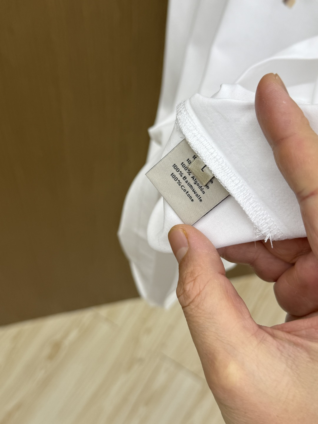 早春 Her 🔥🔥春夏新款首发专柜最新款圆领短袖 高端订制 设计前卫时尚！品牌logo重工艺设计 高端定