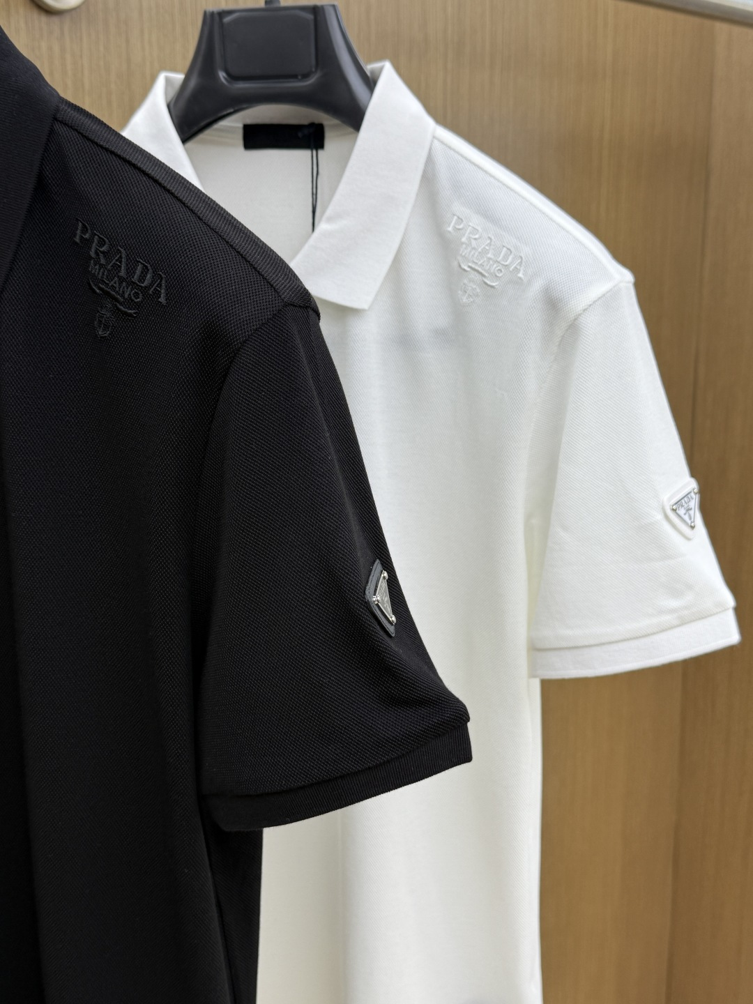 早春 PD 🔥🔥高级定制 26ss春夏新款翻领POLO短袖T恤 原版定制 面料选用进口珠地棉 轻薄透气 