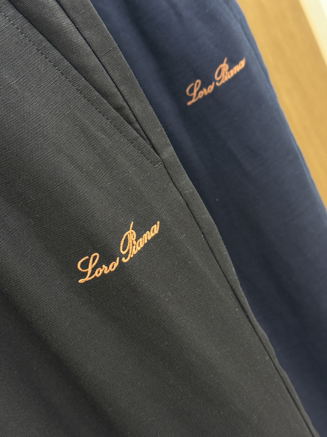 早春 loro Piana 🔥🔥高端定制 26FW春夏新款休闲裤👖原版进口面料柔软透气挺阔有型 定制五金