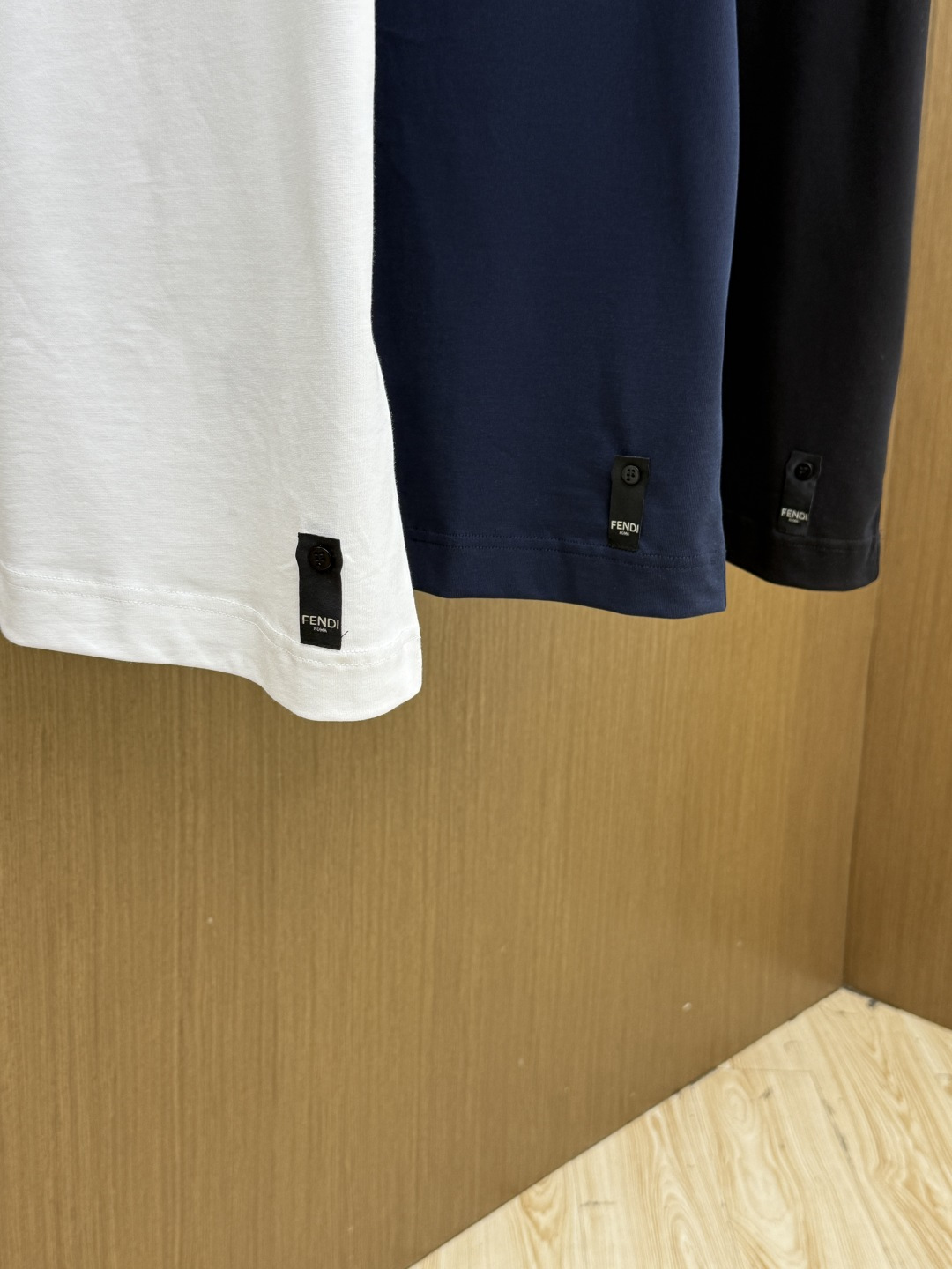 早春 FD 🔥🔥高品质 2026春夏最新款经典短袖T恤 经典标识图案logo时尚简约潮流短袖，最顶级的品