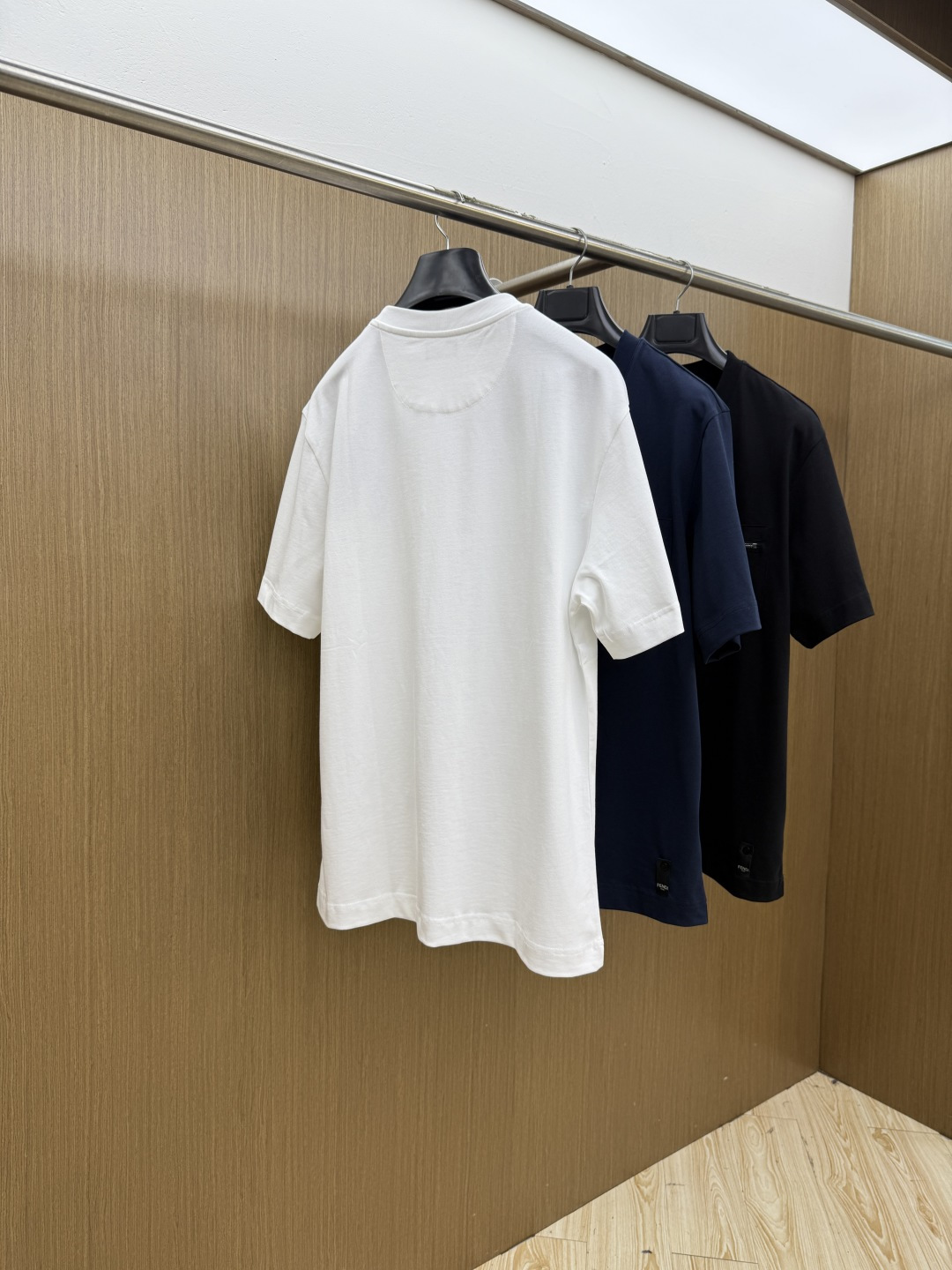 早春 FD 🔥🔥高品质 2026春夏最新款经典短袖T恤 经典标识图案logo时尚简约潮流短袖，最顶级的品