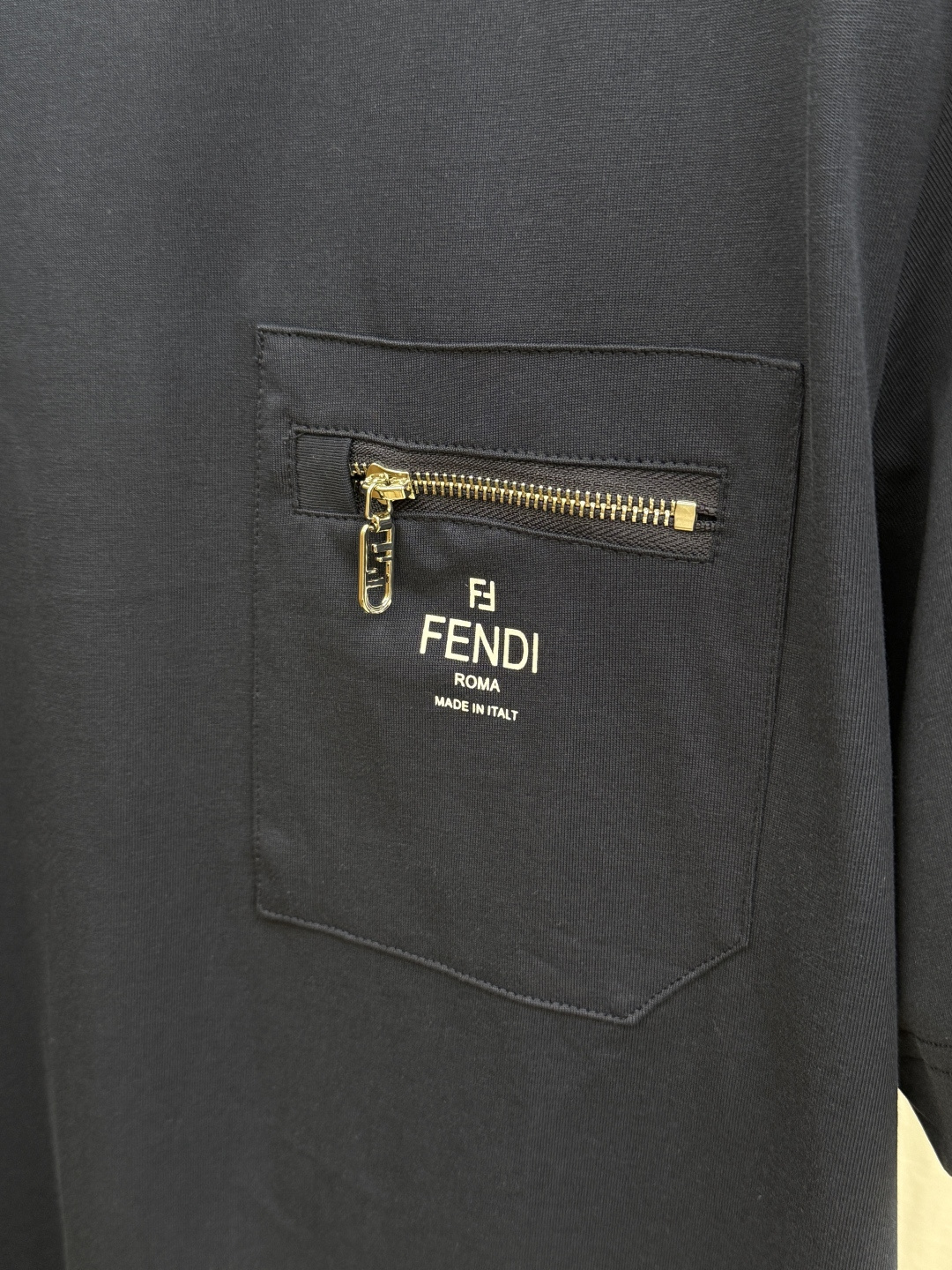 早春 FD 🔥🔥高品质 2026春夏最新款经典短袖T恤 经典标识图案logo时尚简约潮流短袖，最顶级的品