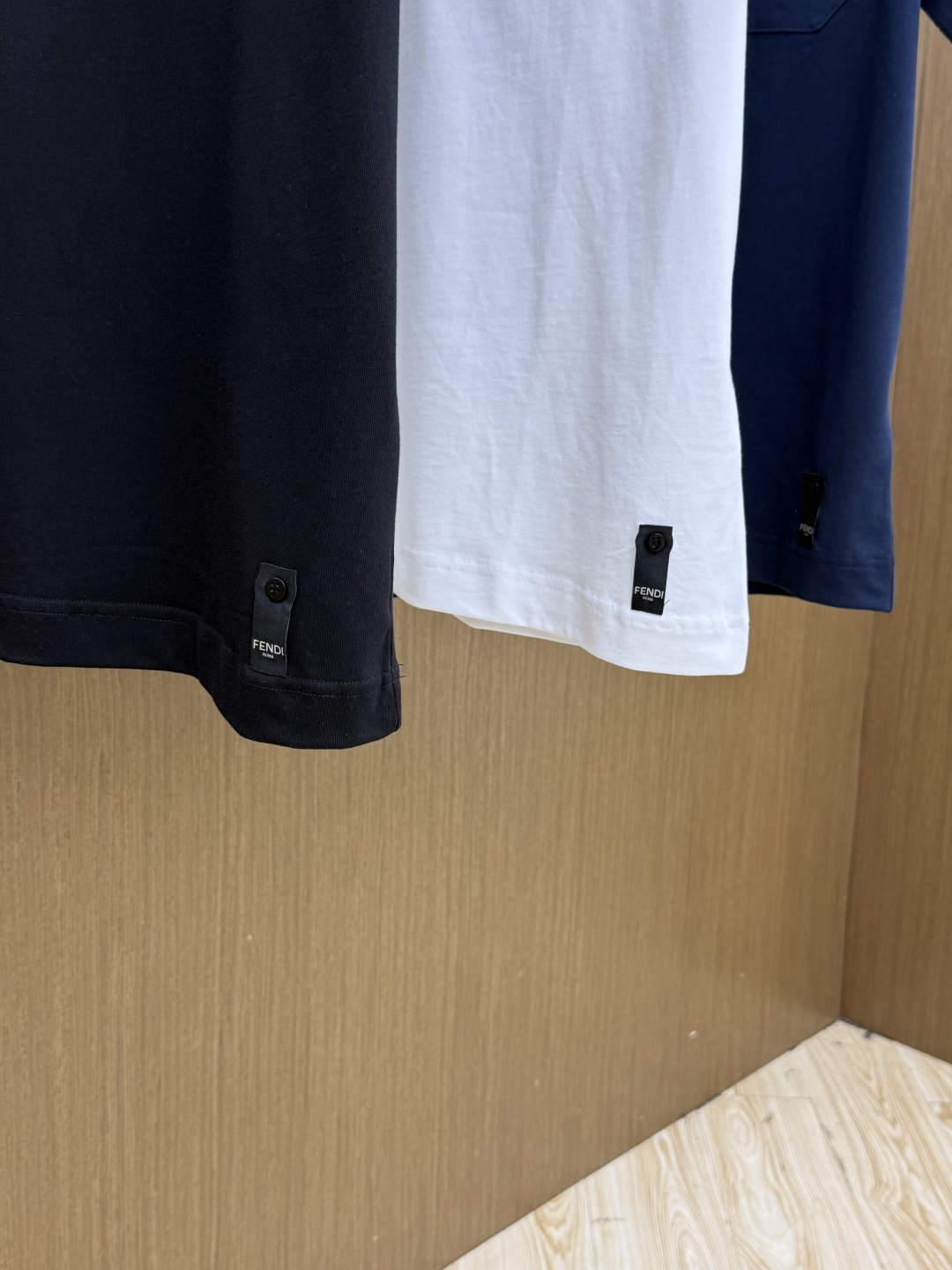 早春 FD 🔥🔥高品质 2026春夏最新款经典短袖T恤 经典标识图案logo时尚简约潮流短袖，最顶级的品