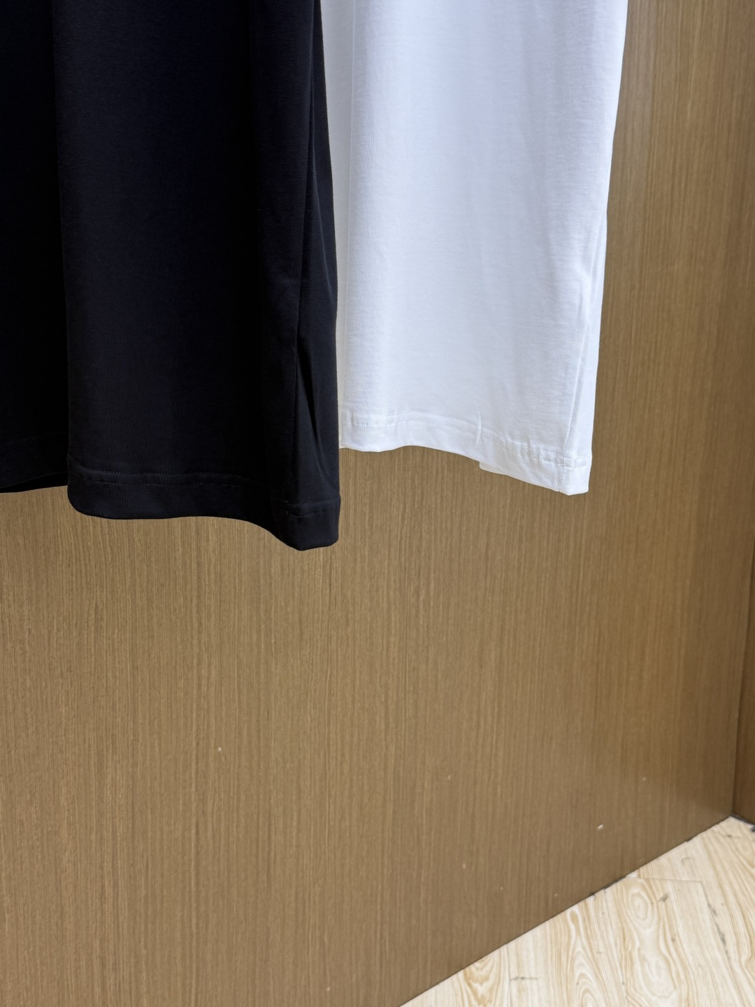 早春 Gvc 🔥🔥高品质 2026春夏最新款经典短袖T恤 经典标识图案logo时尚简约潮流短袖，最顶级的