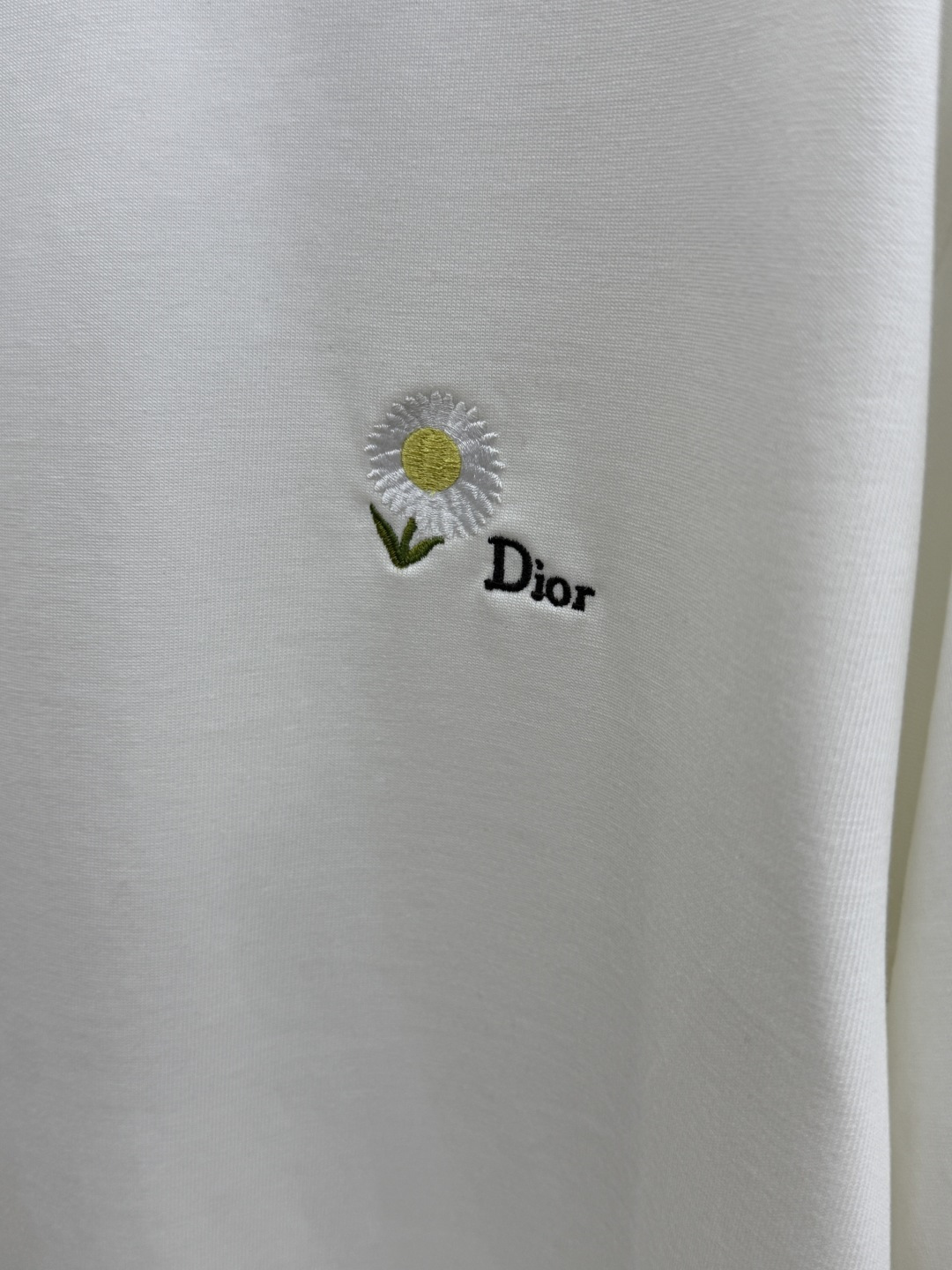 早春 CD 🔥🔥高品质 2026春夏最新款经典短袖T恤 经典标识图案logo时尚简约潮流短袖，最顶级的品