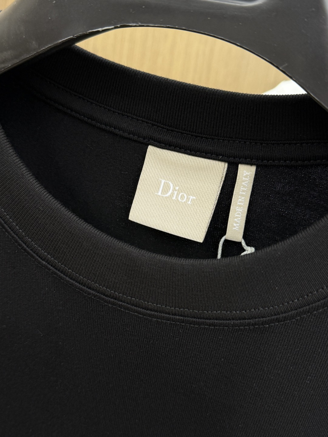 早春 CD 🔥🔥高品质 2026春夏最新款经典短袖T恤 经典标识图案logo时尚简约潮流短袖，最顶级的品