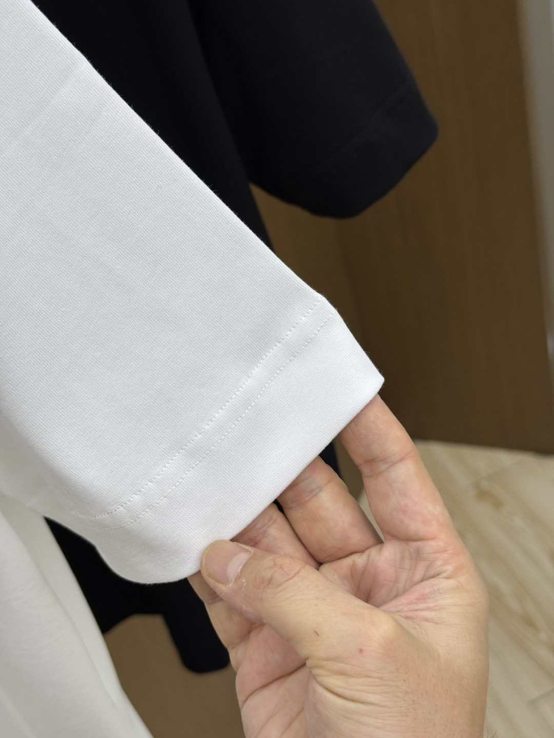 早春 Gvc 🔥🔥高品质 2026春夏最新款经典短袖T恤 经典标识图案logo时尚简约潮流短袖，最顶级的