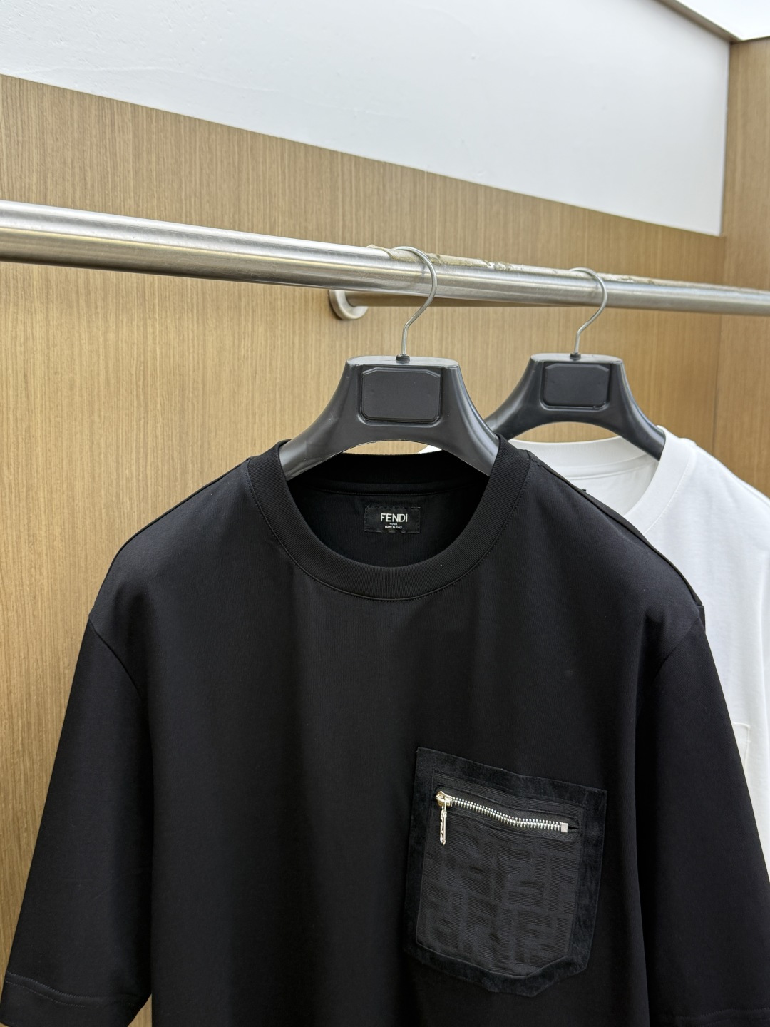 早春 FD 🔥🔥高品质 2026春夏最新款经典短袖T恤 经典标识图案logo时尚简约潮流短袖，最顶级的品