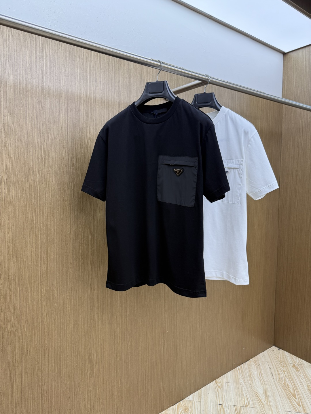 早春 PD 🔥🔥高品质 2026春夏最新款经典短袖T恤 经典标识图案logo时尚简约潮流短袖，最顶级的品