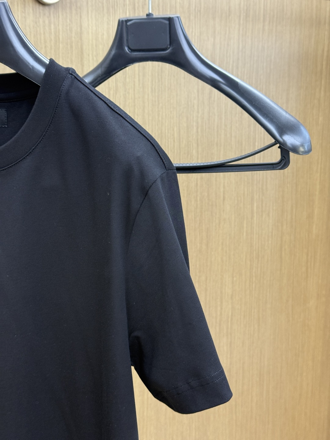 早春 FD 🔥🔥高品质 2026春夏最新款经典短袖T恤 经典标识图案logo时尚简约潮流短袖，最顶级的品