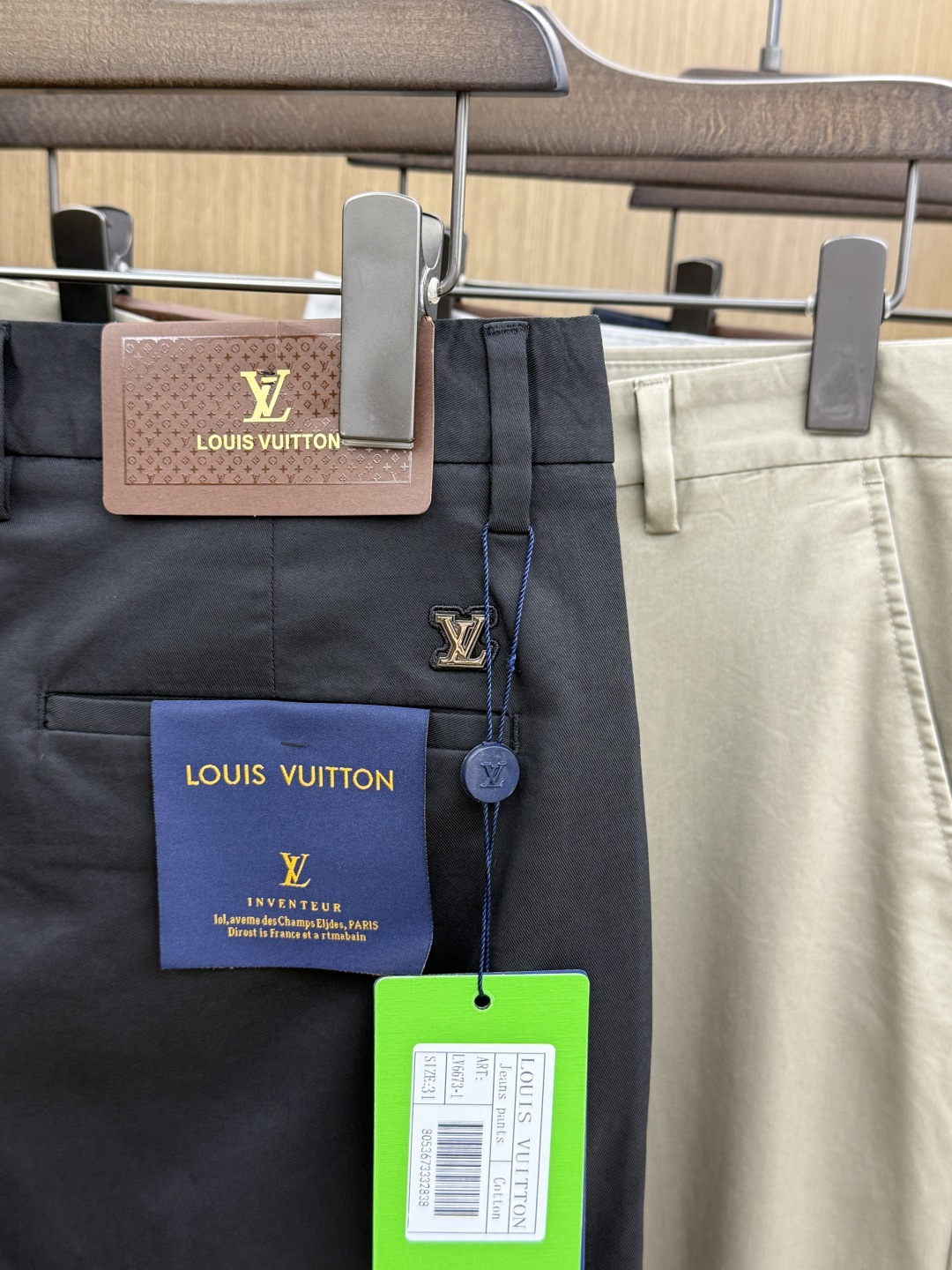 早春款 LV 🔥🔥高端定制 26早春新款薄款休闲西裤 柜台同步发售 原版定制复刻 客供五金辅料 原单品质