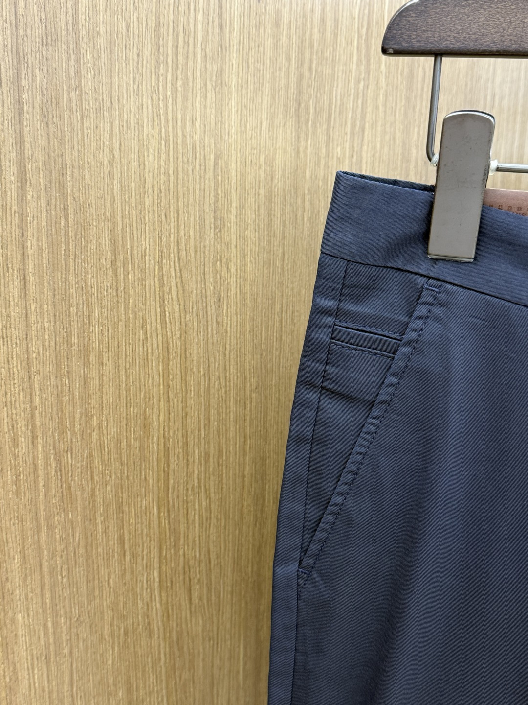 早春款 LV 🔥🔥高端定制 26早春新款薄款休闲西裤 柜台同步发售 原版定制复刻 客供五金辅料 原单品质