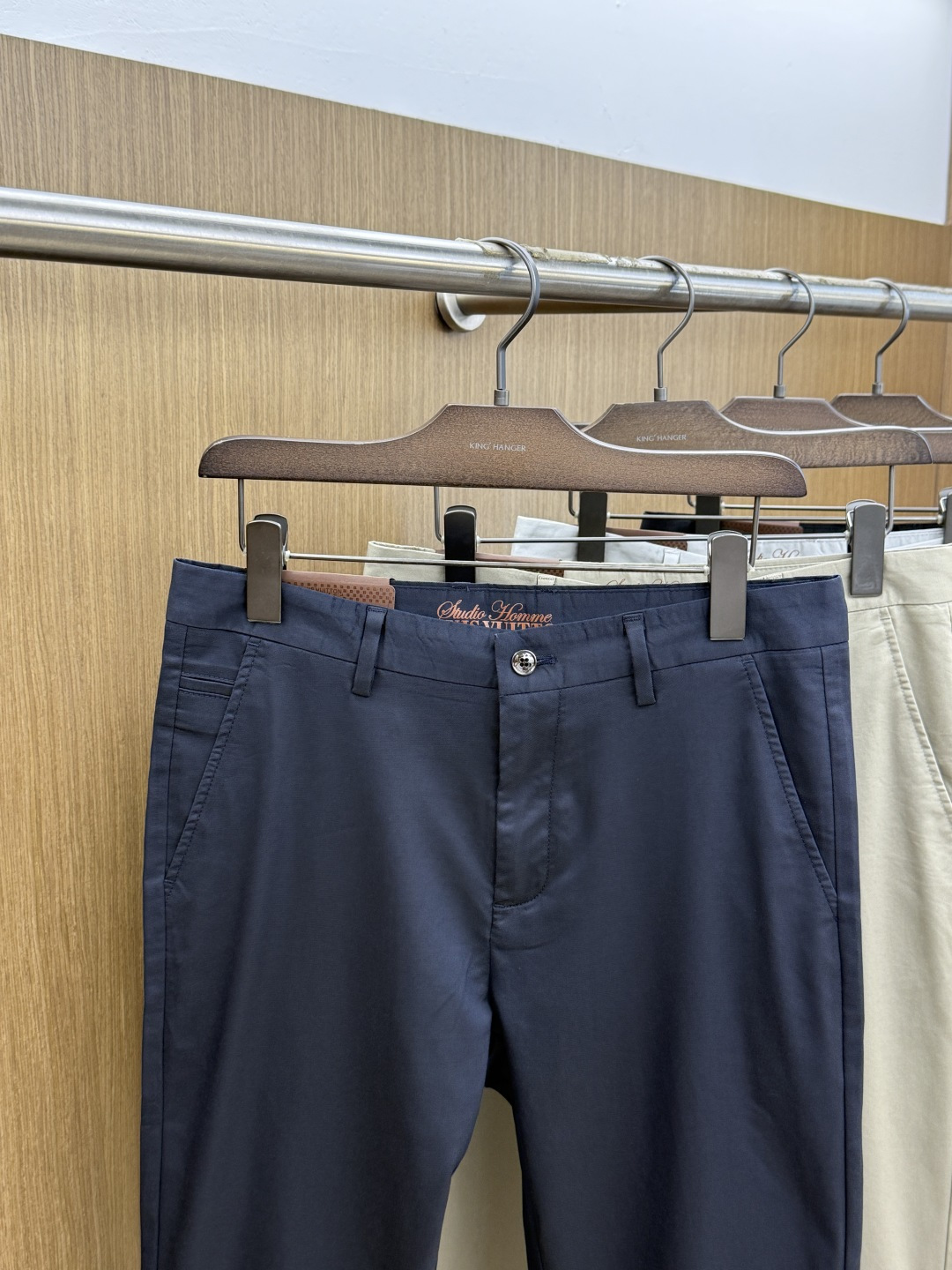 早春款 LV 🔥🔥高端定制 26早春新款薄款休闲西裤 柜台同步发售 原版定制复刻 客供五金辅料 原单品质