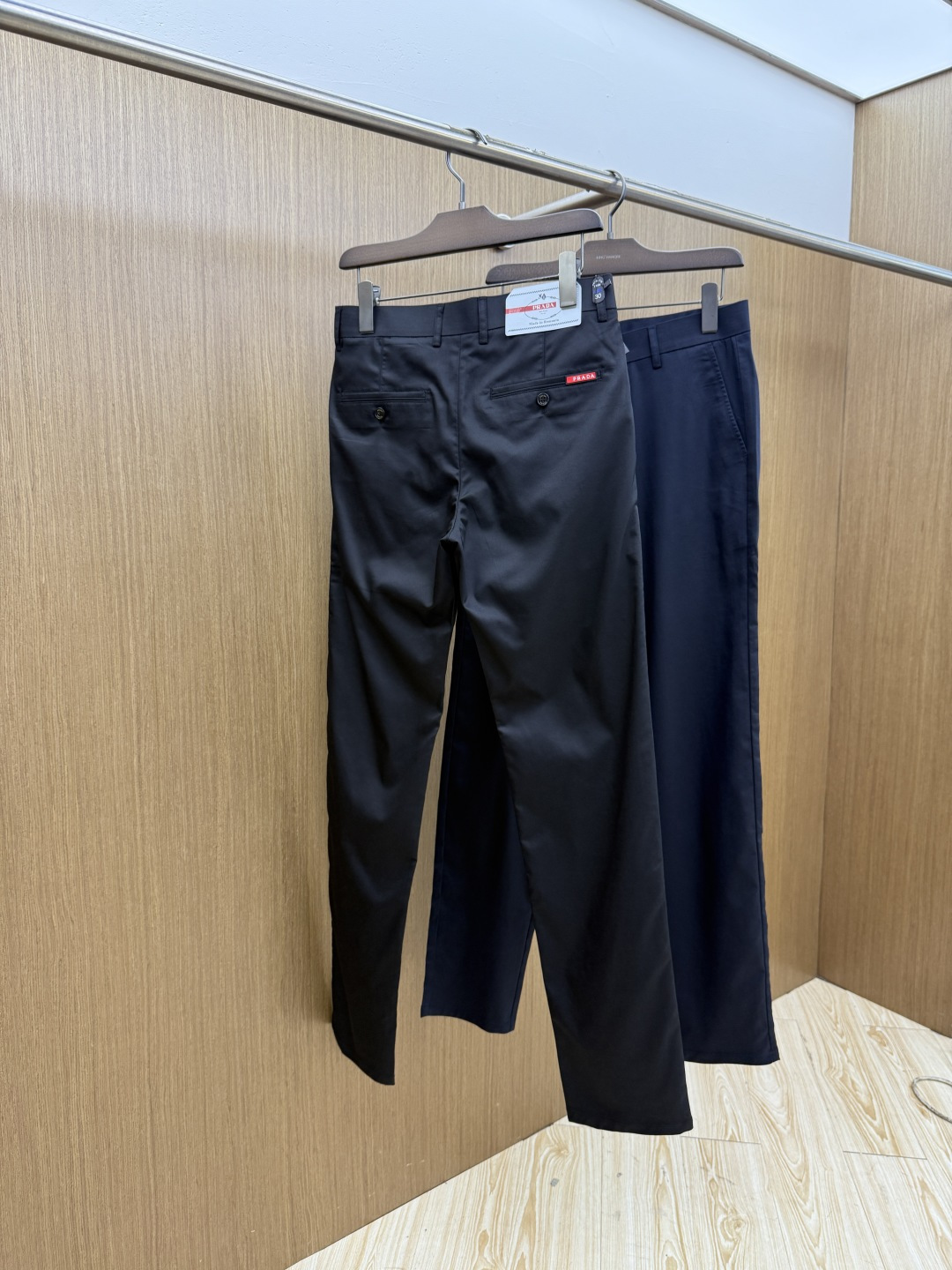 早春款 PD🔥🔥高端定制 26早春新款薄款休闲西裤 柜台同步发售 原版定制复刻 客供五金辅料 原单品质 