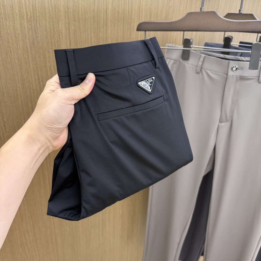 早春 PD🔥🔥高端定制 26FW春夏新款休闲裤👖原版进口面料柔软透气挺阔有型 定制五金 商务休闲必备 做