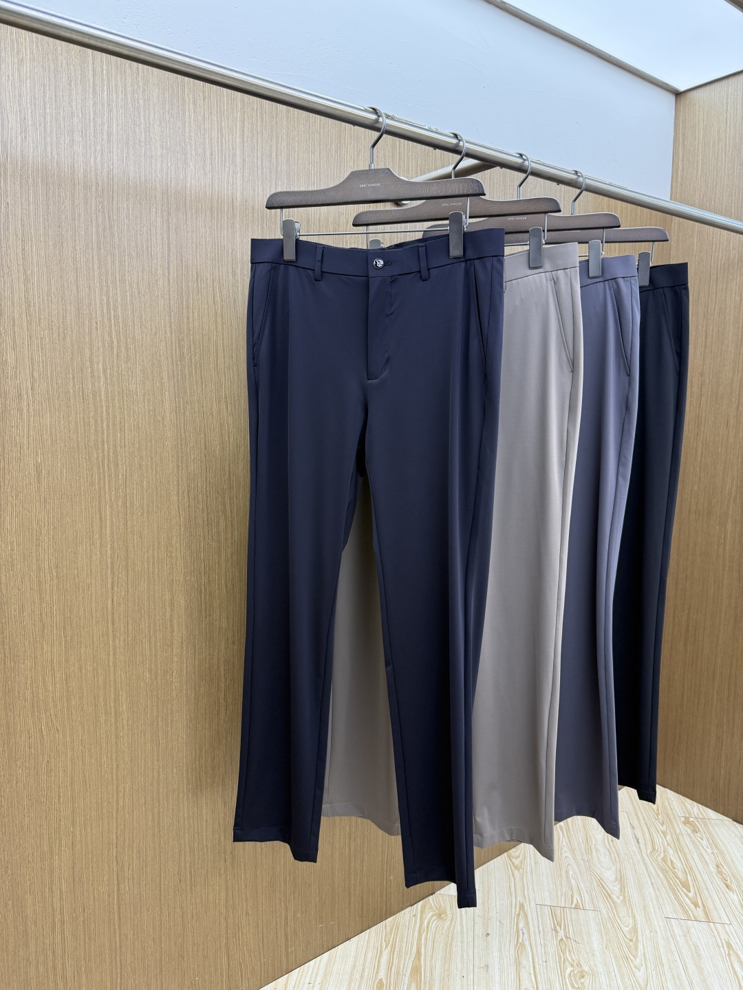 早春 PD🔥🔥高端定制 26FW春夏新款休闲裤👖原版进口面料柔软透气挺阔有型 定制五金 商务休闲必备 做