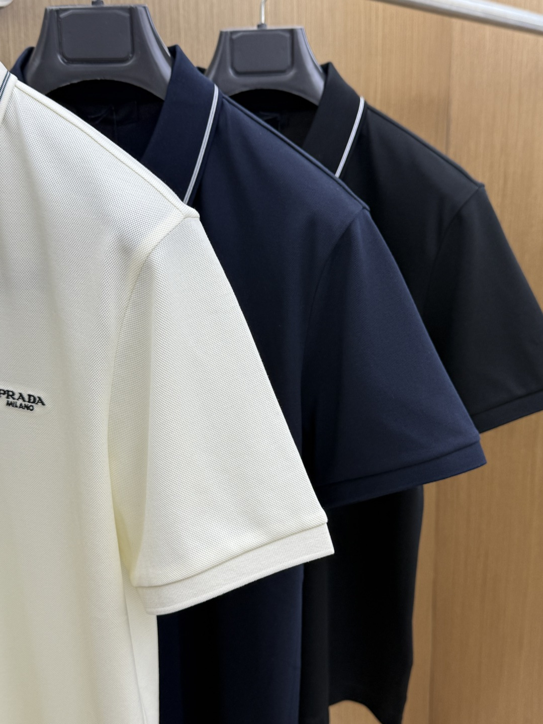 早春 PD 🔥🔥高级定制 26ss春夏新款翻领POLO短袖T恤 原版定制 面料选用进口珠地棉 轻薄透气 