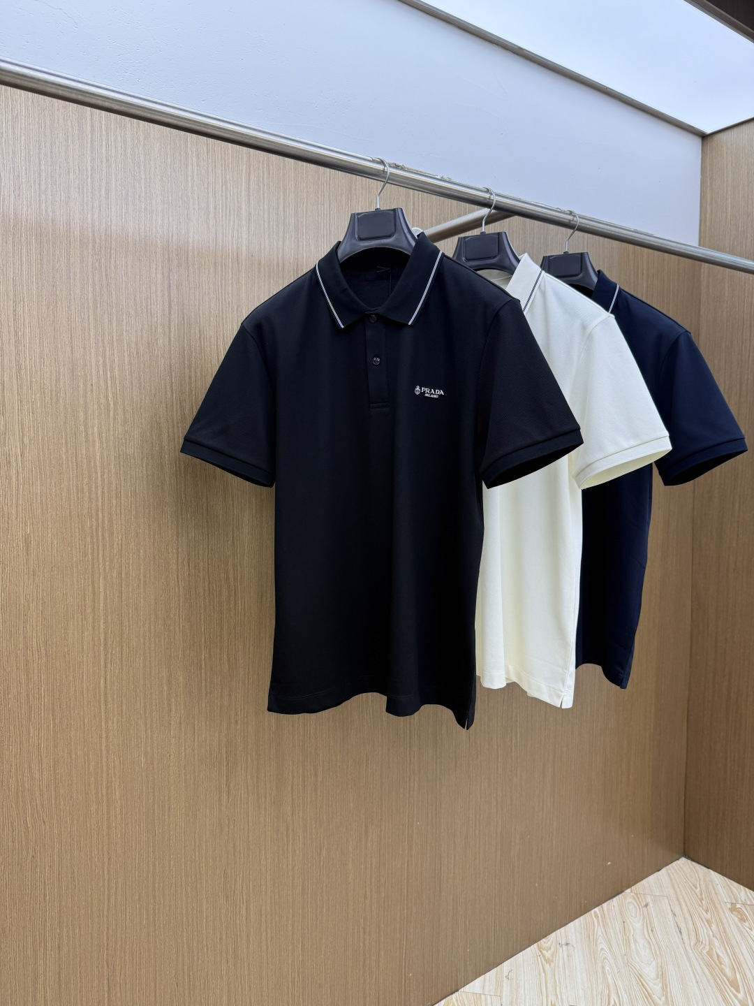 早春 PD 🔥🔥高级定制 26ss春夏新款翻领POLO短袖T恤 原版定制 面料选用进口珠地棉 轻薄透气 