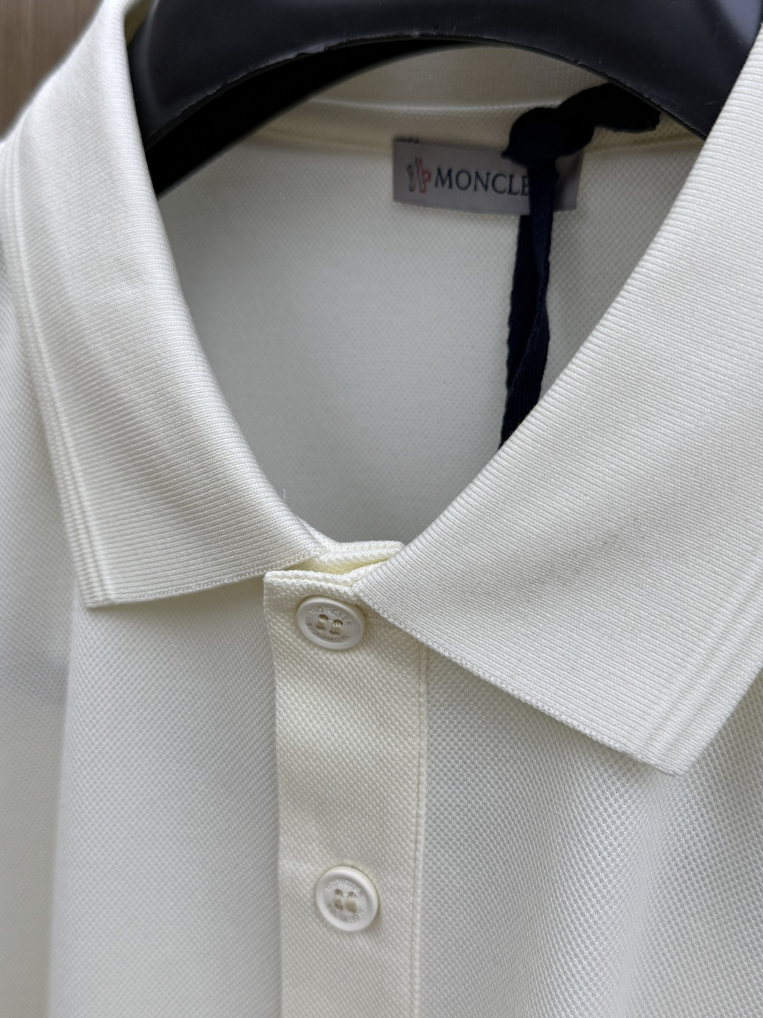 早春 Mon 🔥🔥高级定制 26ss春夏新款翻领POLO短袖T恤 原版定制 面料选用进口珠地棉 轻薄透气