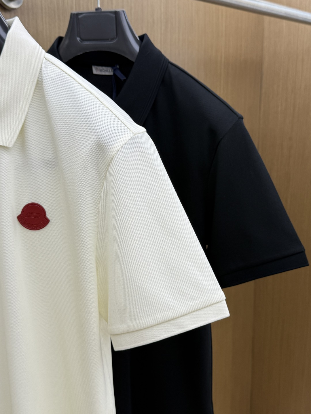 早春 Mon 🔥🔥高级定制 26ss春夏新款翻领POLO短袖T恤 原版定制 面料选用进口珠地棉 轻薄透气