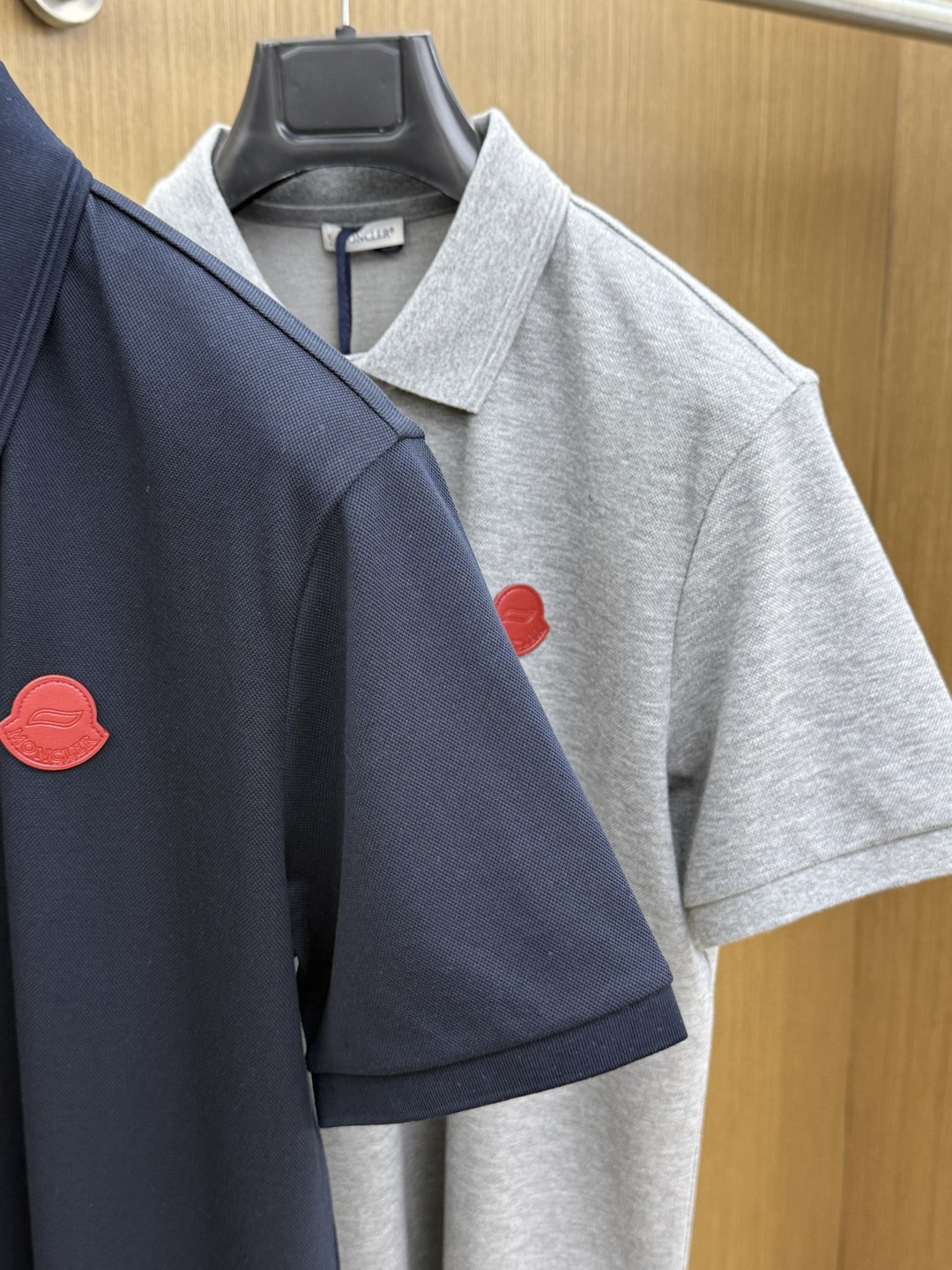 早春 Mon 🔥🔥高级定制 26ss春夏新款翻领POLO短袖T恤 原版定制 面料选用进口珠地棉 轻薄透气