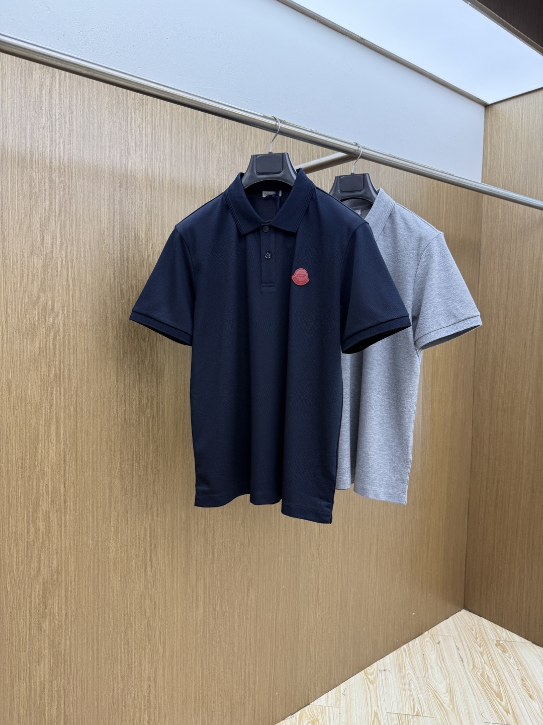 早春 Mon 🔥🔥高级定制 26ss春夏新款翻领POLO短袖T恤 原版定制 面料选用进口珠地棉 轻薄透气