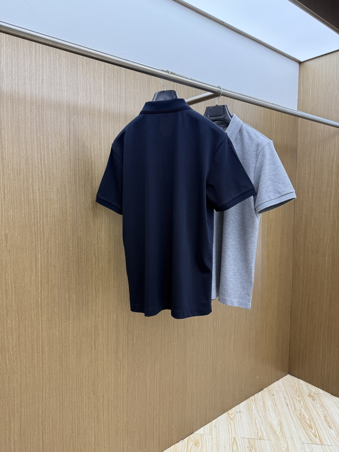 早春 Mon 🔥🔥高级定制 26ss春夏新款翻领POLO短袖T恤 原版定制 面料选用进口珠地棉 轻薄透气