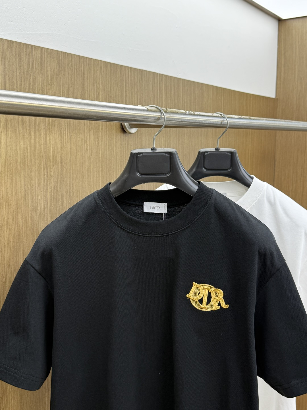 早春款 CD 🔥🔥Ss新款原单男士休闲短袖 高端定制 高端版本 时尚百搭爆款⚠️⚠️✨✨进口面料 手感超