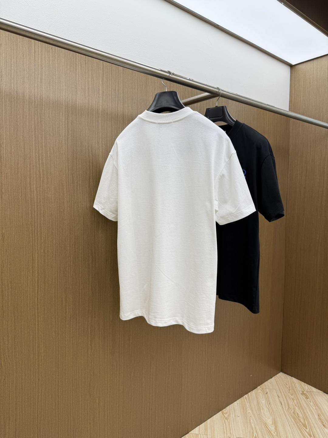 早春款 LOE 🔥🔥Ss新款原单男士休闲短袖 高端定制 高端版本 时尚百搭爆款⚠️⚠️✨✨进口面料 手感