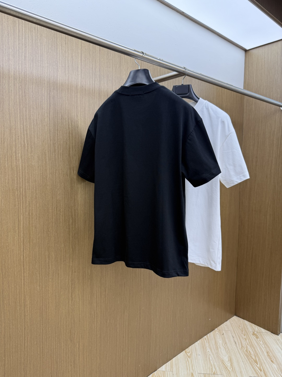 早春款 LOE 🔥🔥Ss新款原单男士休闲短袖 高端定制 高端版本 时尚百搭爆款⚠️⚠️✨✨进口面料 手感