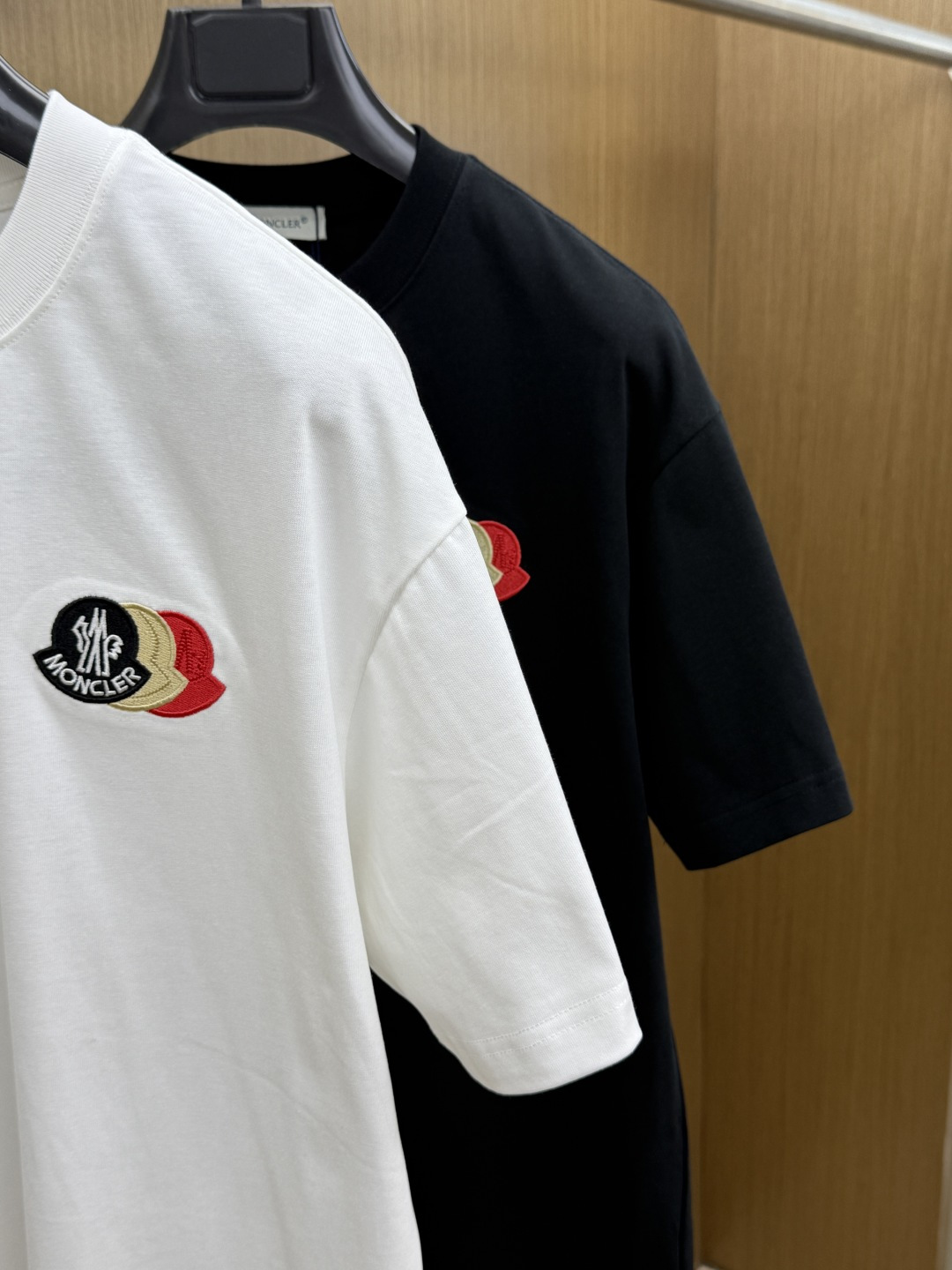 早春款 Mon 🔥🔥Ss新款原单男士休闲短袖 高端定制 高端版本 时尚百搭爆款⚠️⚠️✨✨进口面料 手感