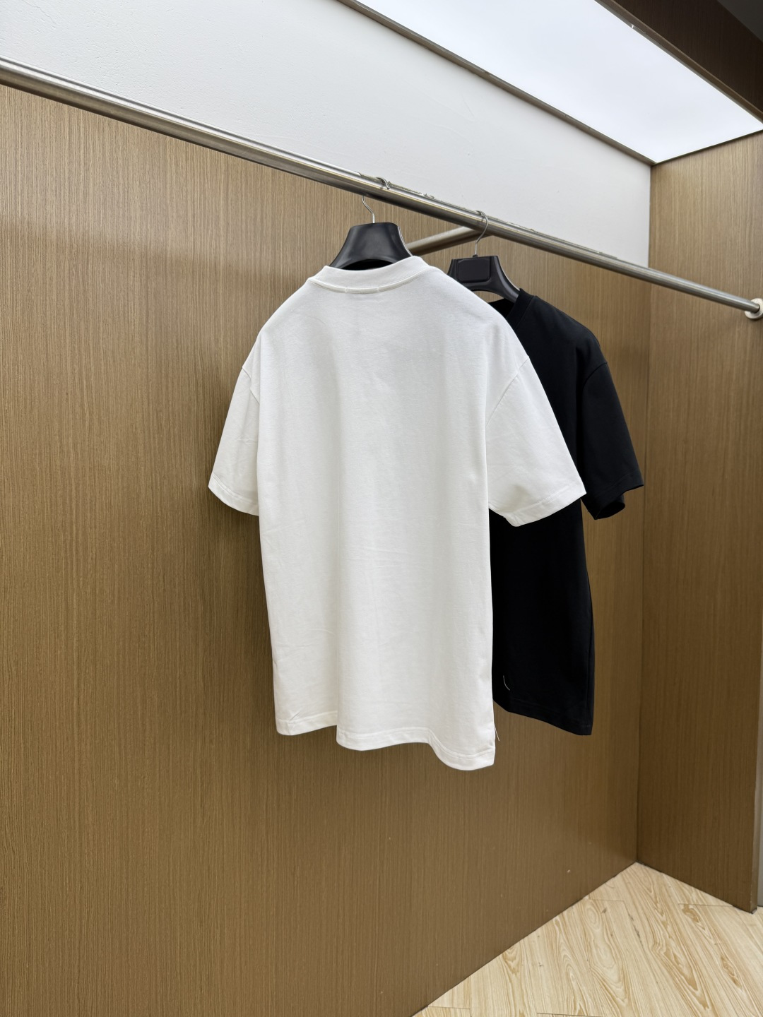 早春款 Mon 🔥🔥Ss新款原单男士休闲短袖 高端定制 高端版本 时尚百搭爆款⚠️⚠️✨✨进口面料 手感