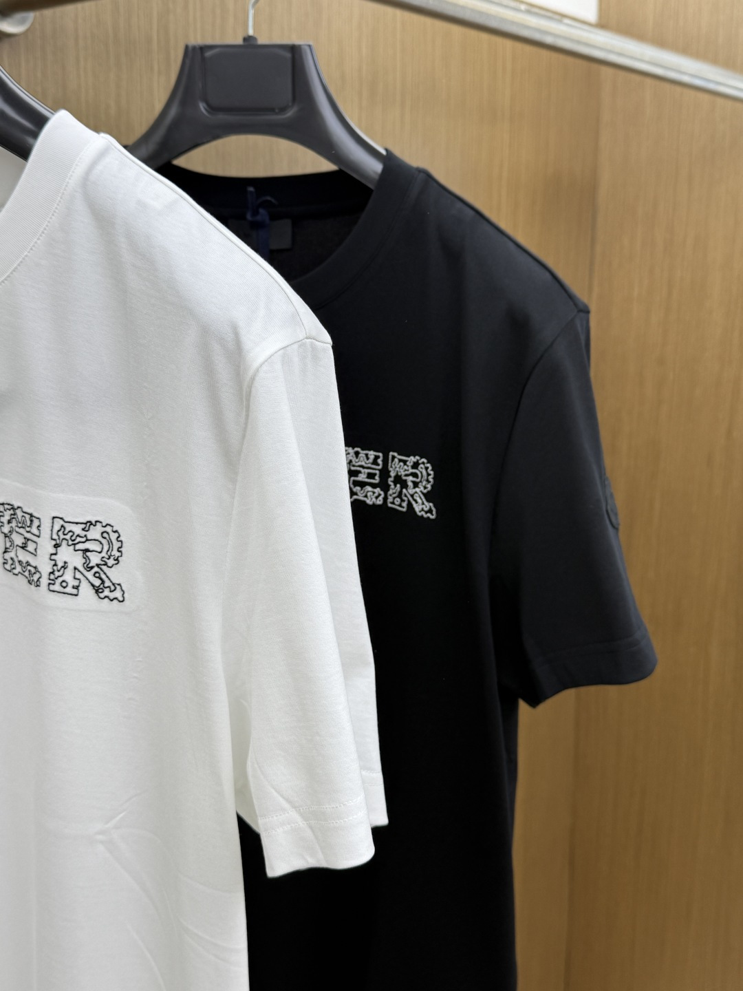 早春 Mon 🔥🔥高端定制 2026早春独家专供新款原单男士休闲短袖T恤 高端定制 高端版本 时尚百搭爆