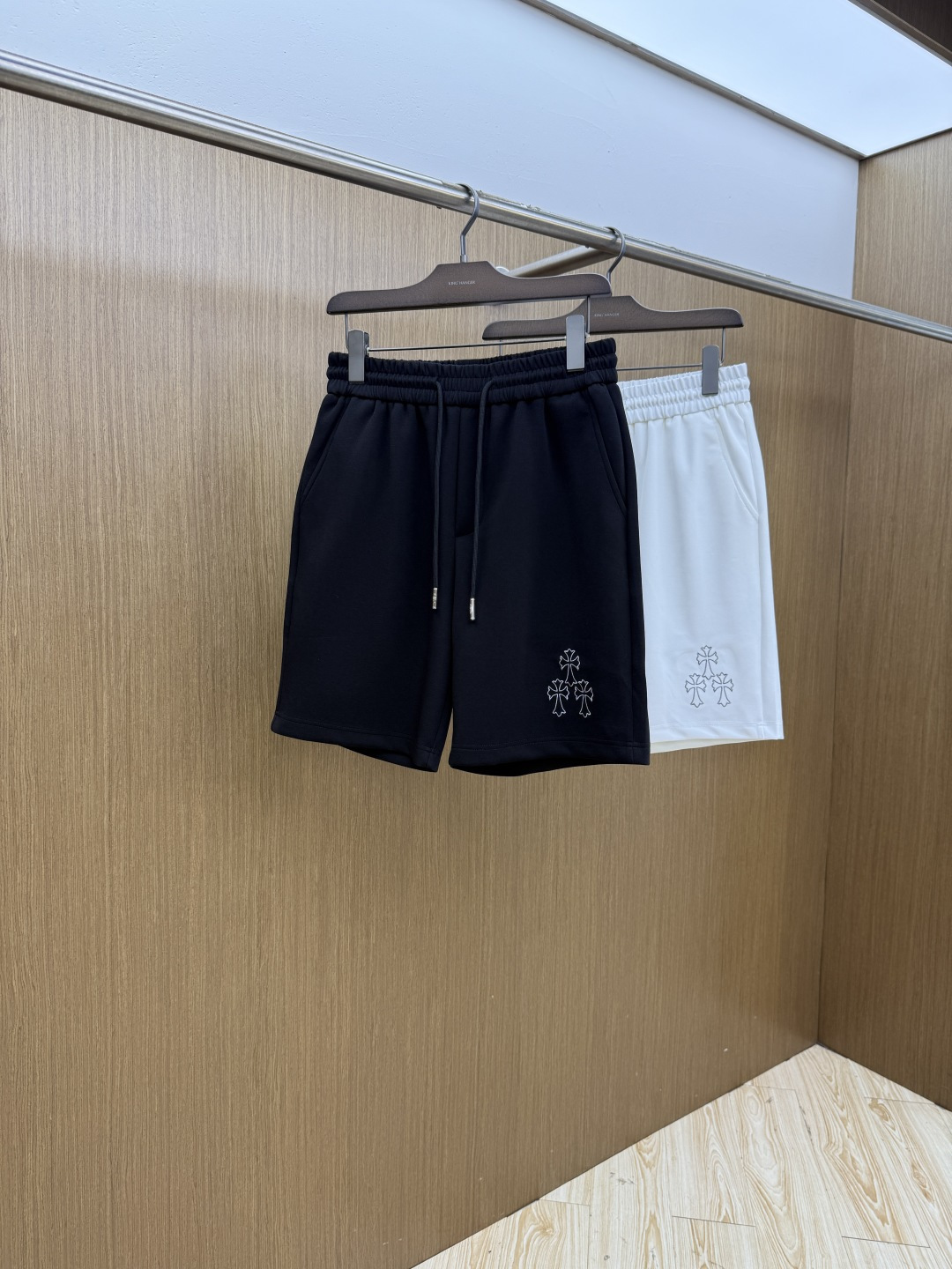 Shorts 09509