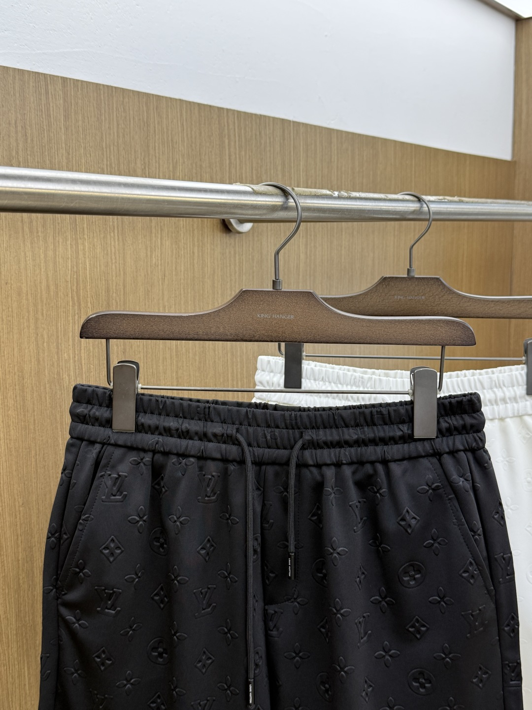 Alternative view of Louis Vuitton Shorts 09493