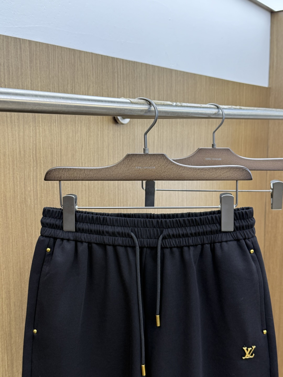 Alternative view of Louis Vuitton Shorts 09486