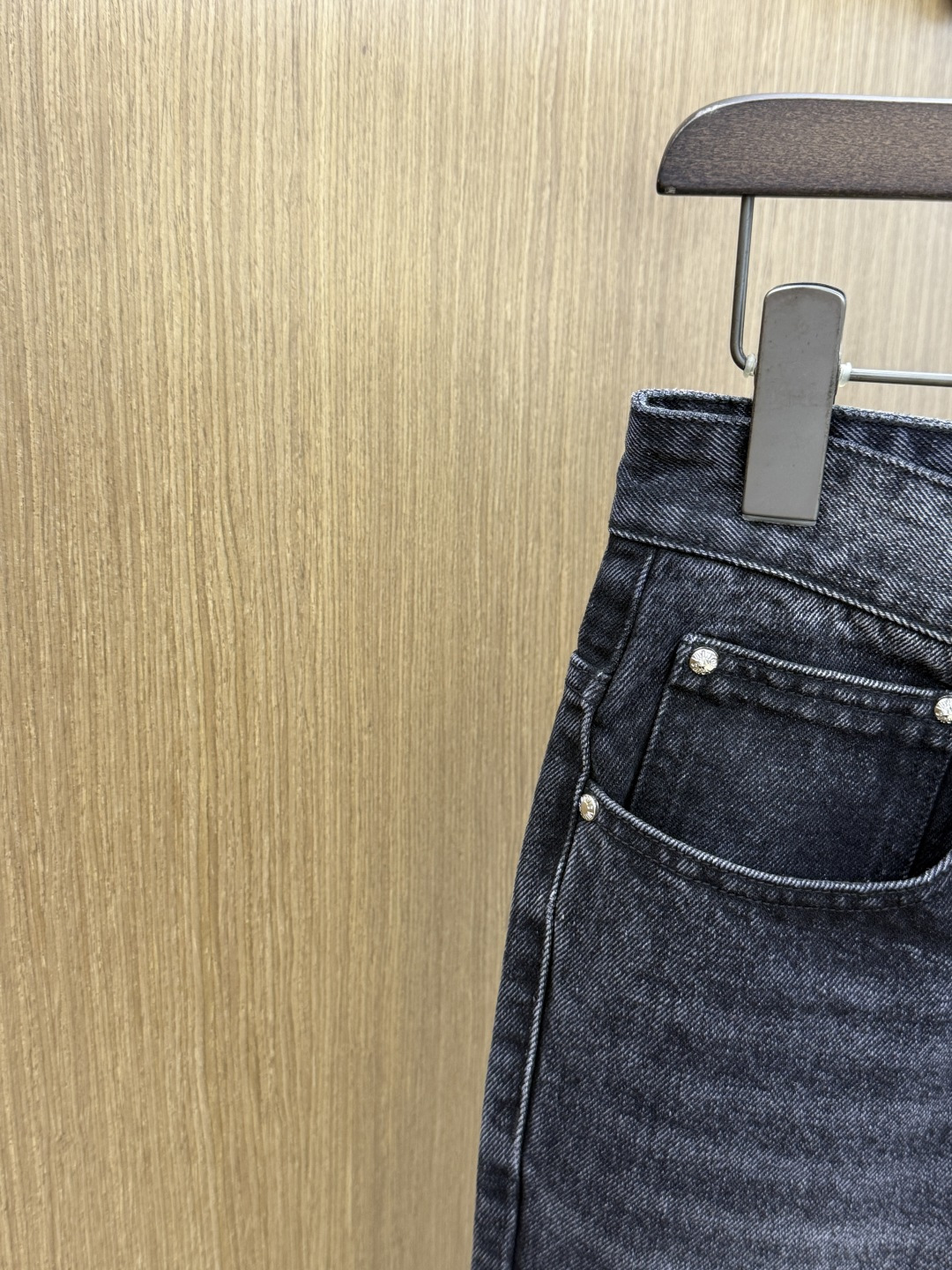 春夏 LV 🔥🔥高端定制、2026春夏最新款牛仔裤 柜台同步发售 原版定制复刻 客供五金辅料 原单品质 