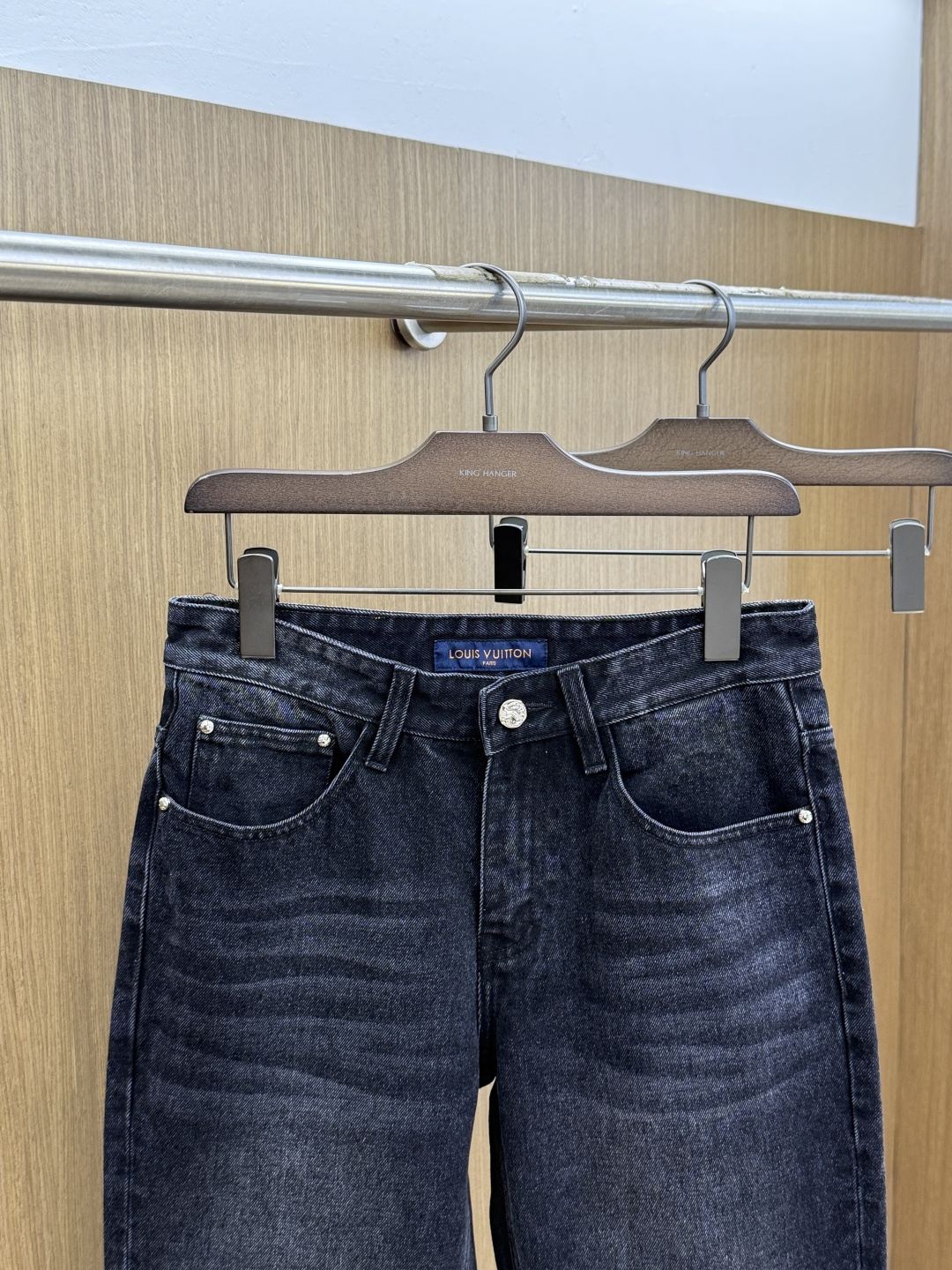 春夏 LV 🔥🔥高端定制、2026春夏最新款牛仔裤 柜台同步发售 原版定制复刻 客供五金辅料 原单品质 