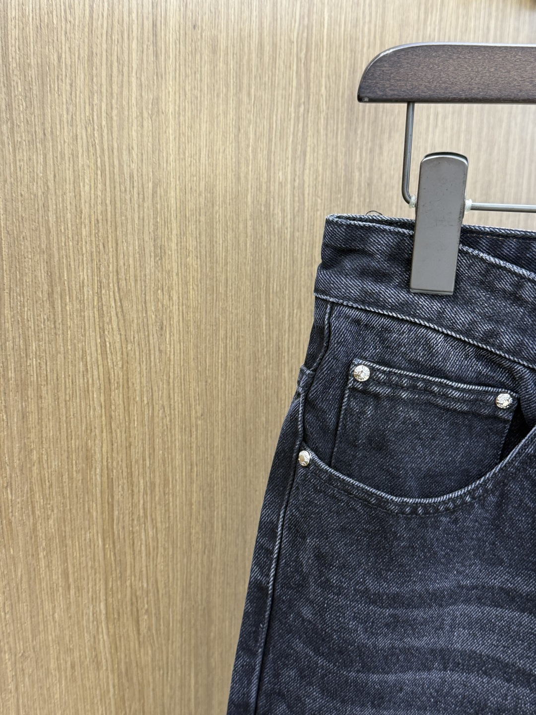 春夏 LV 🔥🔥高端定制、2026春夏最新款牛仔裤 柜台同步发售 原版定制复刻 客供五金辅料 原单品质 