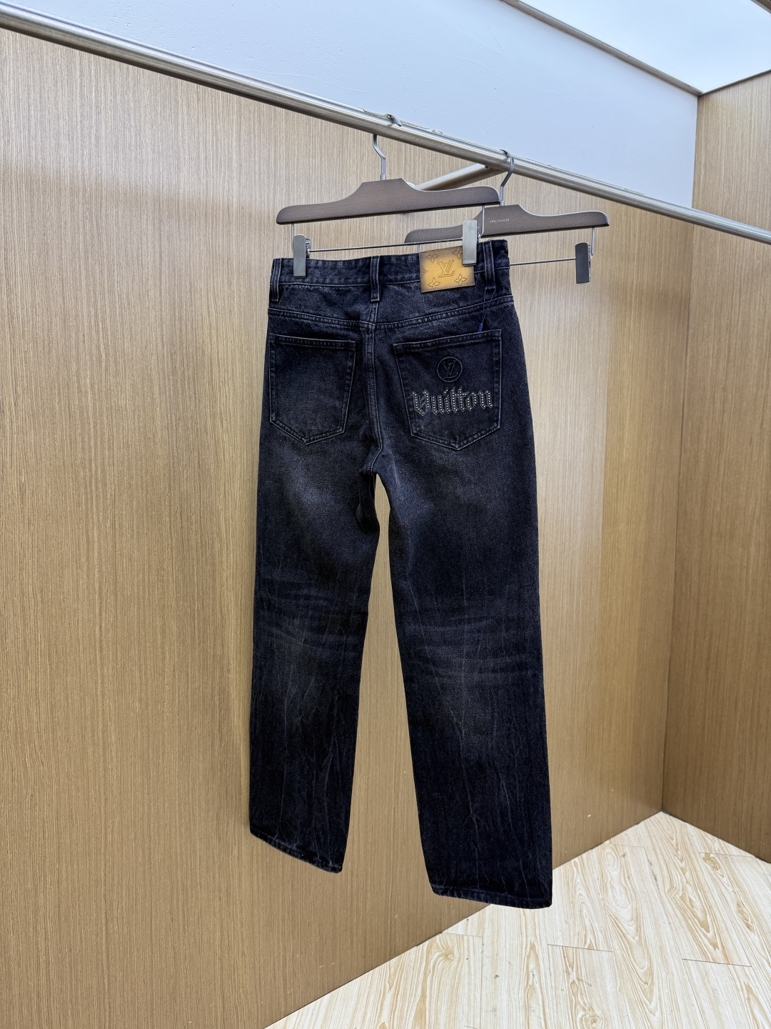 春夏 LV 🔥🔥高端定制、2026春夏最新款牛仔裤 柜台同步发售 原版定制复刻 客供五金辅料 原单品质 