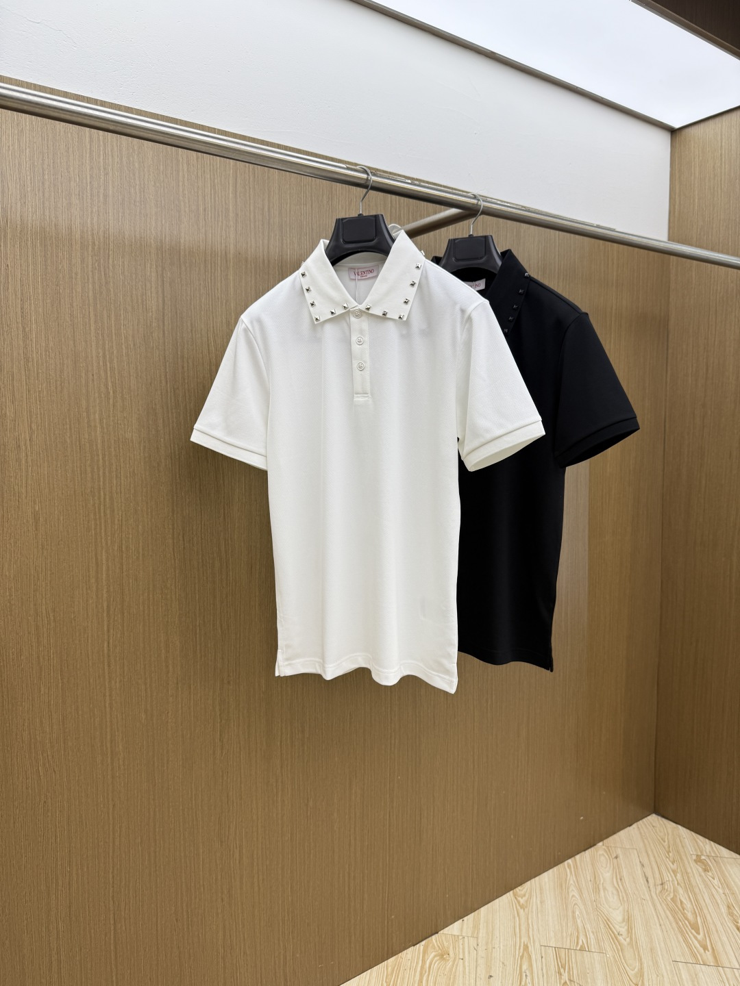 早春 Vltn 2026春夏 · 高阶定制Plol】 🔹 核心面料：秘鲁进口匹马棉 × 顶级丝光工艺 🔹 核心体感：蚕丝
