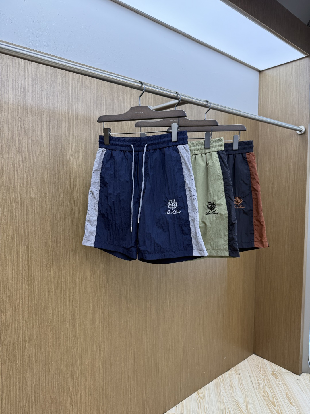 早春 Loro Piana 🔥🔥Ss独家专供新款休闲沙滩短裤🩳高端版本！定制面料 内里纱网 透气舒适度高