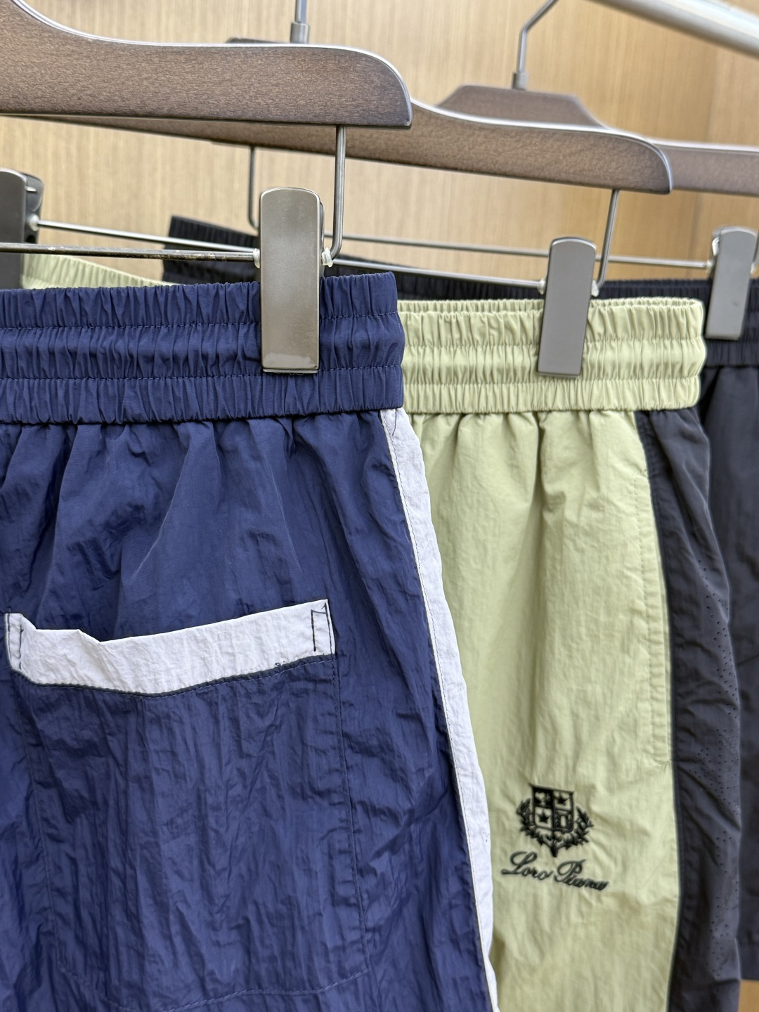 早春 Loro Piana 🔥🔥Ss独家专供新款休闲沙滩短裤🩳高端版本！定制面料 内里纱网 透气舒适度高