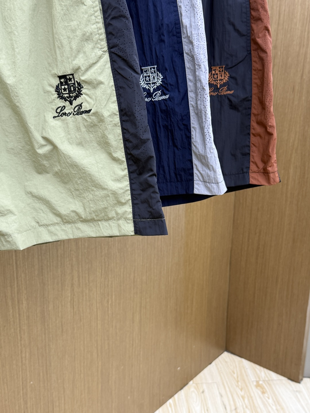 早春 Loro Piana 🔥🔥Ss独家专供新款休闲沙滩短裤🩳高端版本！定制面料 内里纱网 透气舒适度高