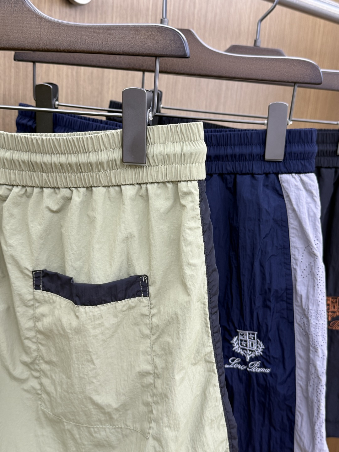 早春 Loro Piana 🔥🔥Ss独家专供新款休闲沙滩短裤🩳高端版本！定制面料 内里纱网 透气舒适度高