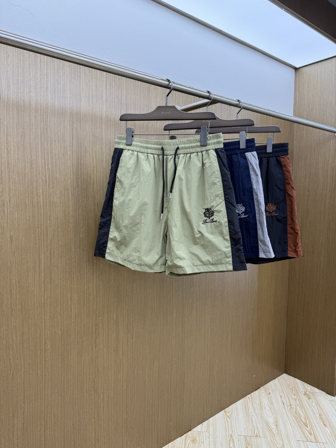 早春 Loro Piana 🔥🔥Ss独家专供新款休闲沙滩短裤🩳高端版本！定制面料 内里纱网 透气舒适度高