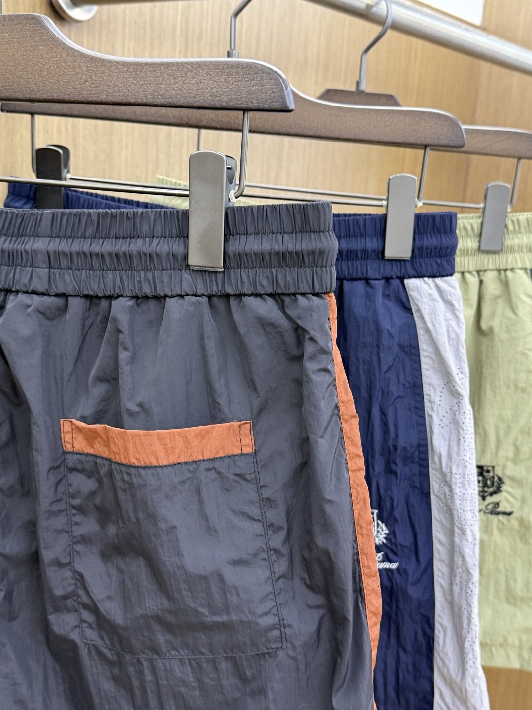 早春 Loro Piana 🔥🔥Ss独家专供新款休闲沙滩短裤🩳高端版本！定制面料 内里纱网 透气舒适度高