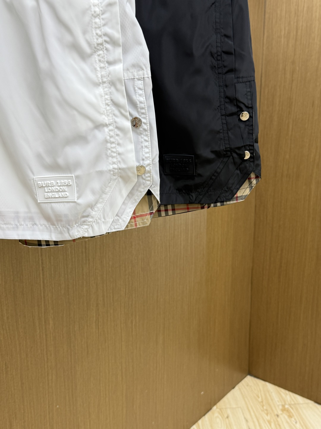 早春 BBR 🔥🔥Ss独家专供新款休闲沙滩短裤🩳高端版本！定制面料 内里纱网 透气舒适度高，细节无可挑剔