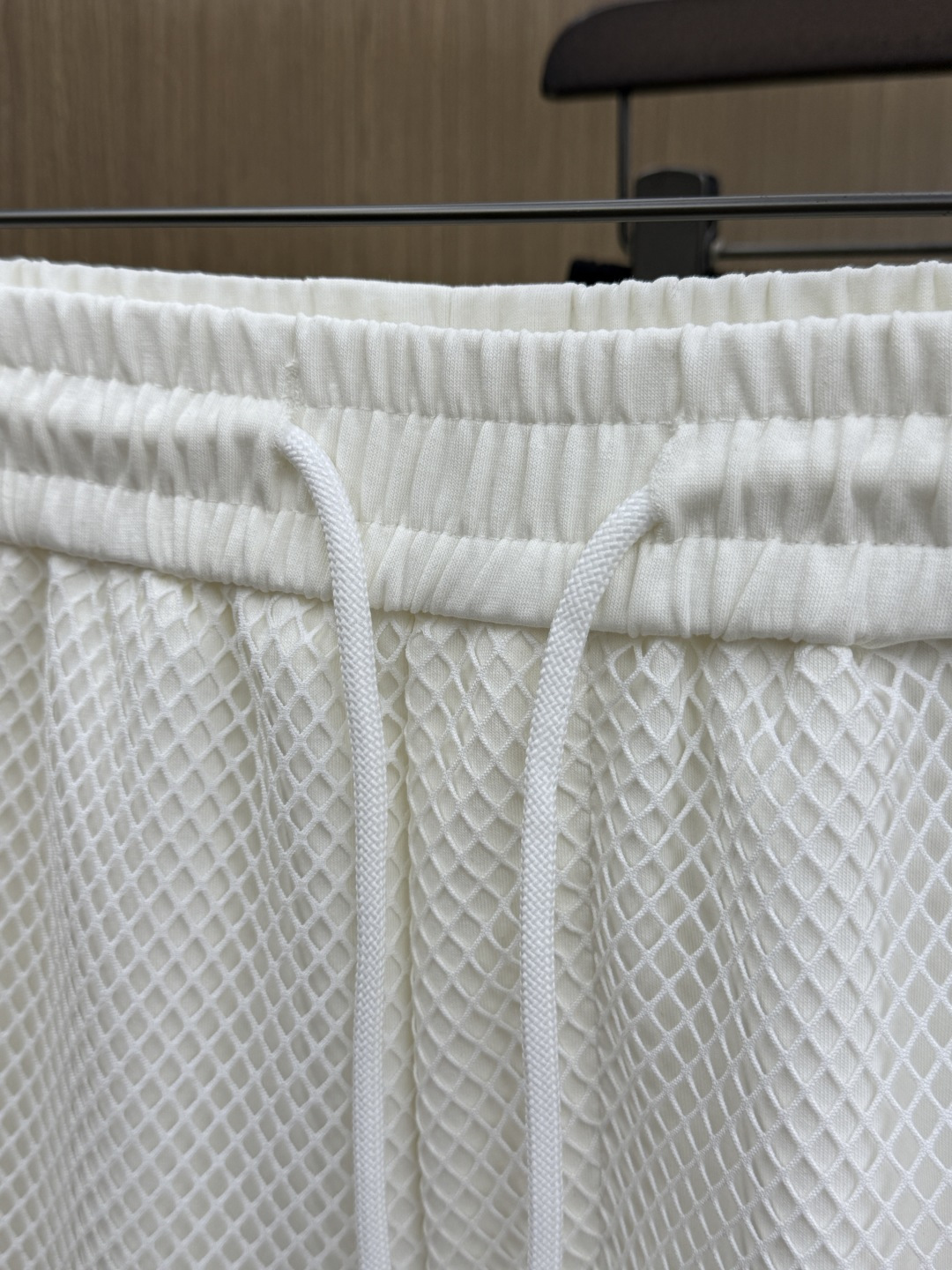 早春 FD 🔥🔥Ss独家专供新款休闲沙滩短裤🩳高端版本！定制面料 内里纱网 透气舒适度高，细节无可挑剔，